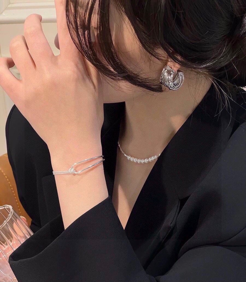 Ba1en*iaga earrings
